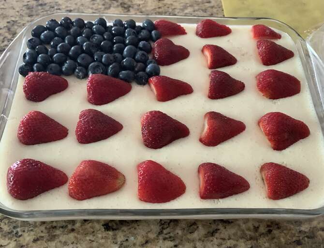 The No-Bake Cheesecake Flag Cake